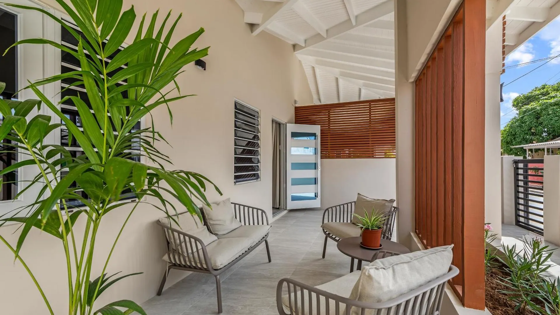 Bunita Den Bario Apartments 빌렘스타트