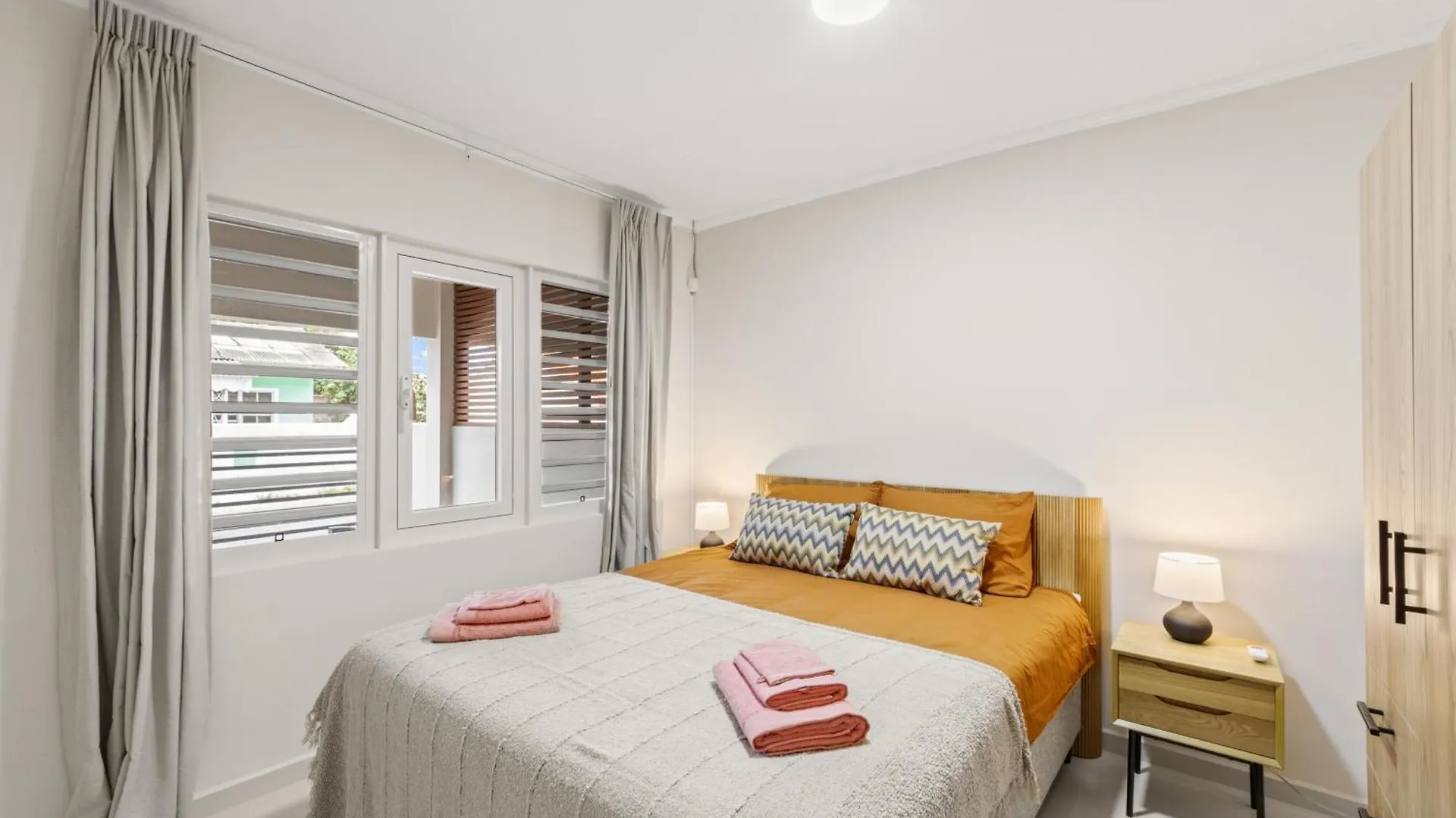 Bunita Den Bario Apartments 빌렘스타트 0*,  퀴라소