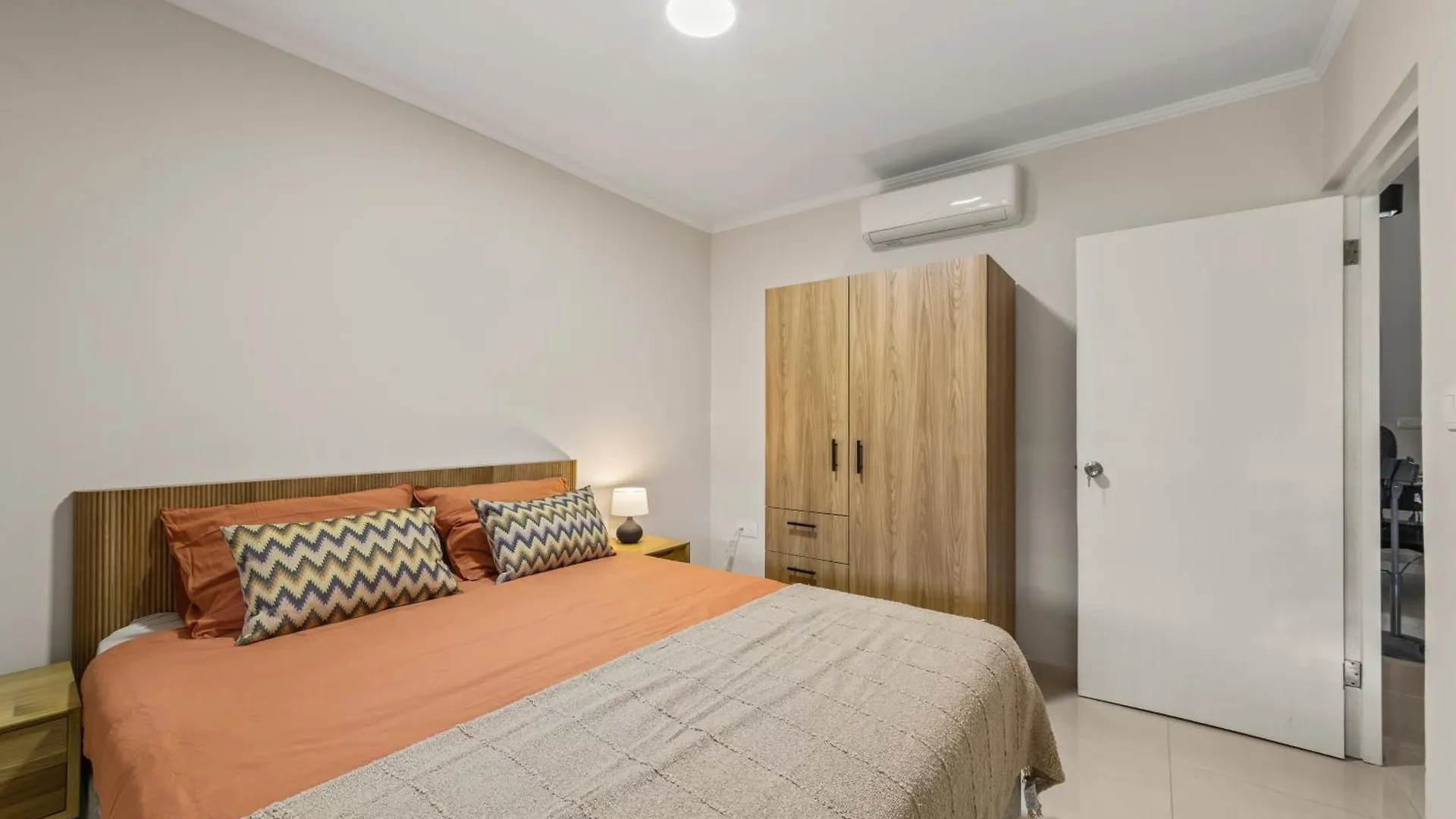 Bunita Den Bario Apartments Willemstad