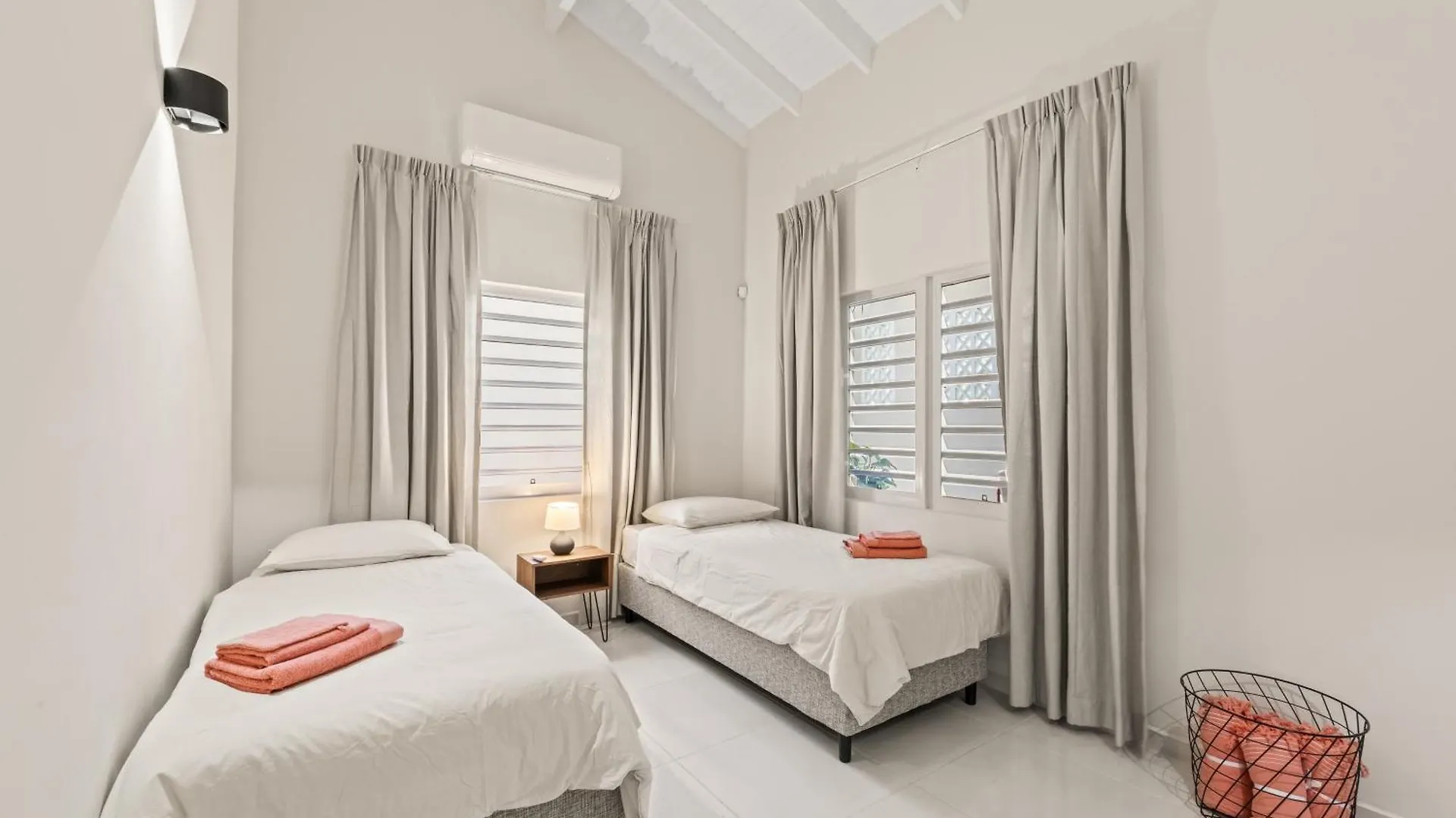 Bunita Den Bario Apartments Willemstad Curaçao