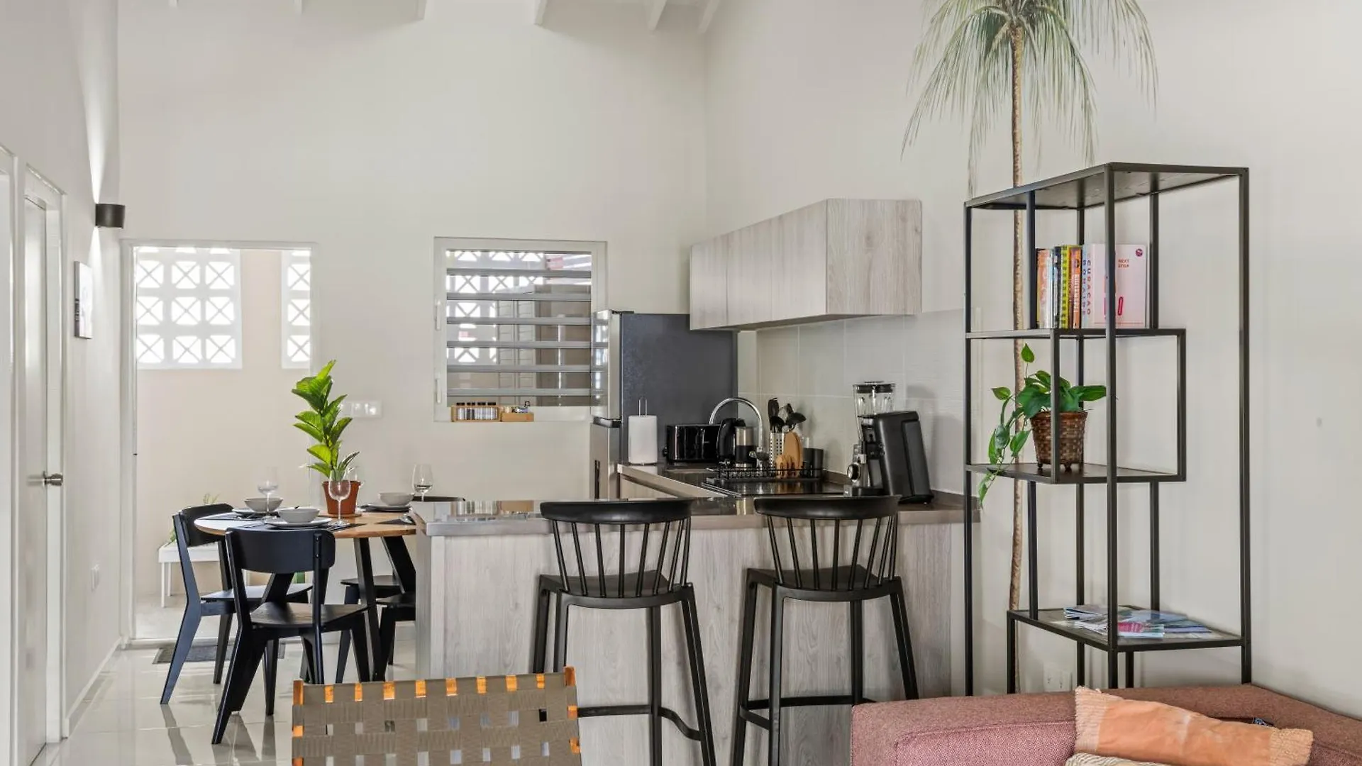 Bunita Den Bario Apartments Willemstad